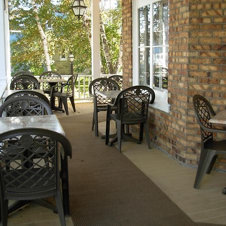 Chez Truchon Bistro-Auberge La Malbaie Eksteriør bilde