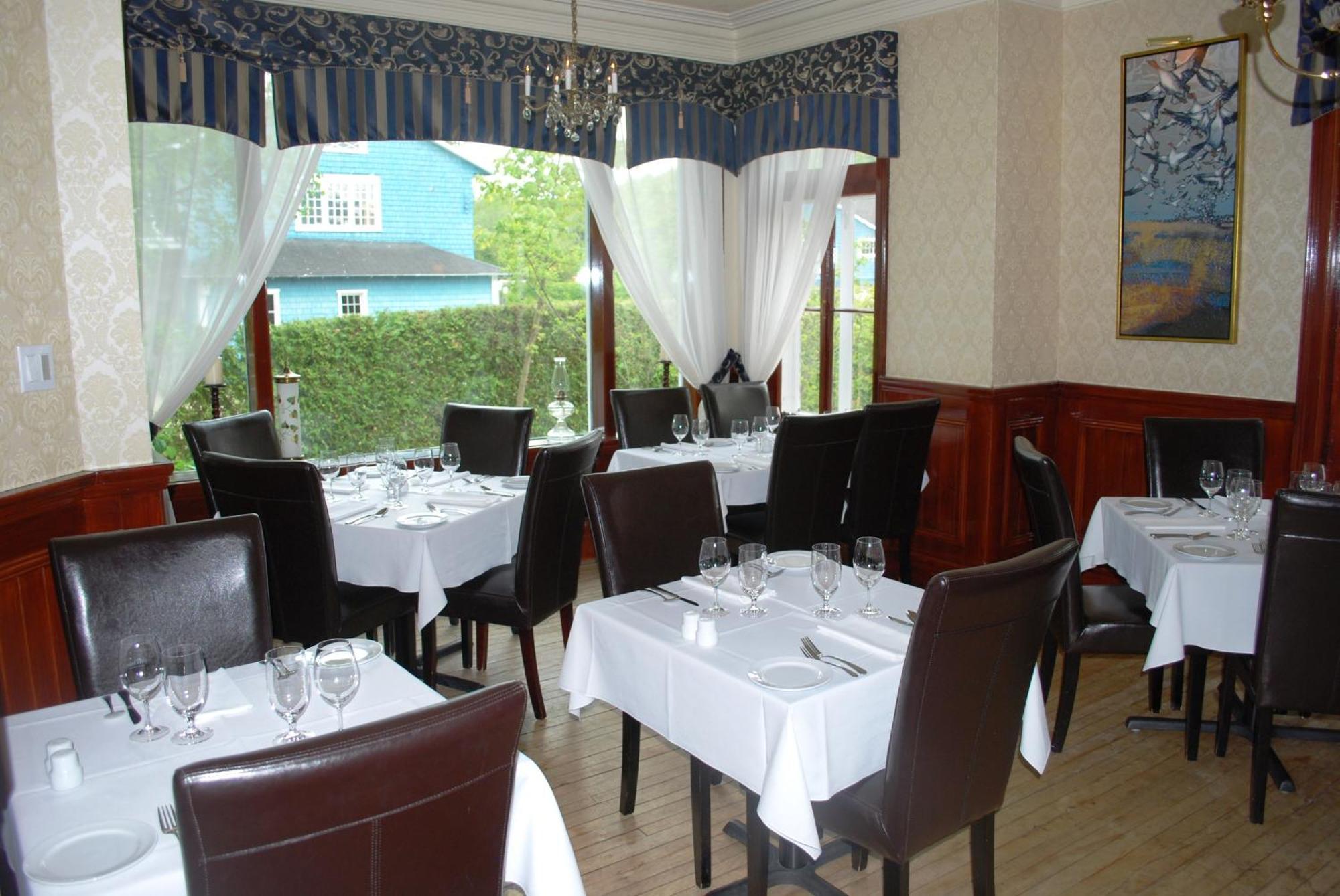 Chez Truchon Bistro-Auberge La Malbaie Eksteriør bilde