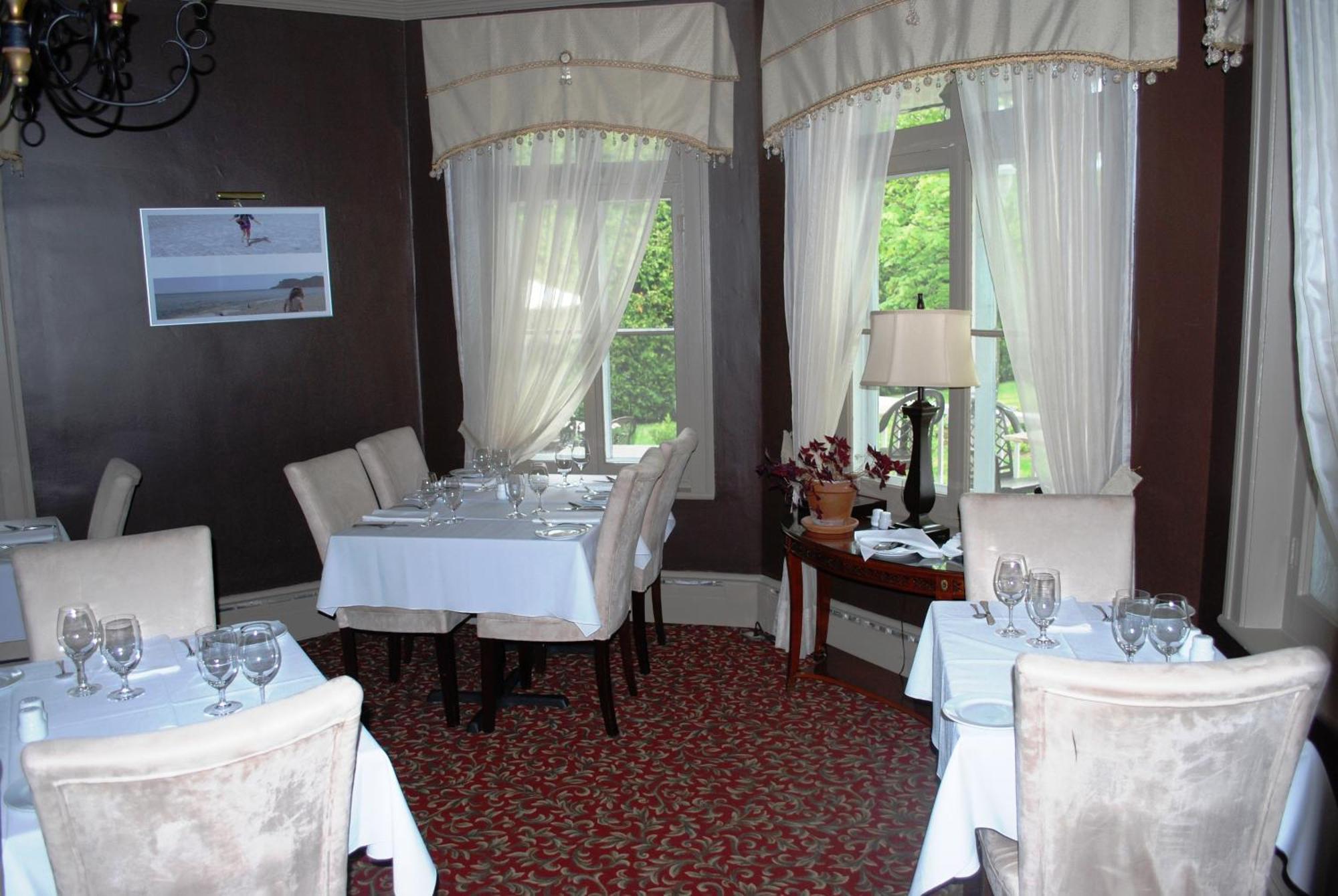 Chez Truchon Bistro-Auberge La Malbaie Eksteriør bilde