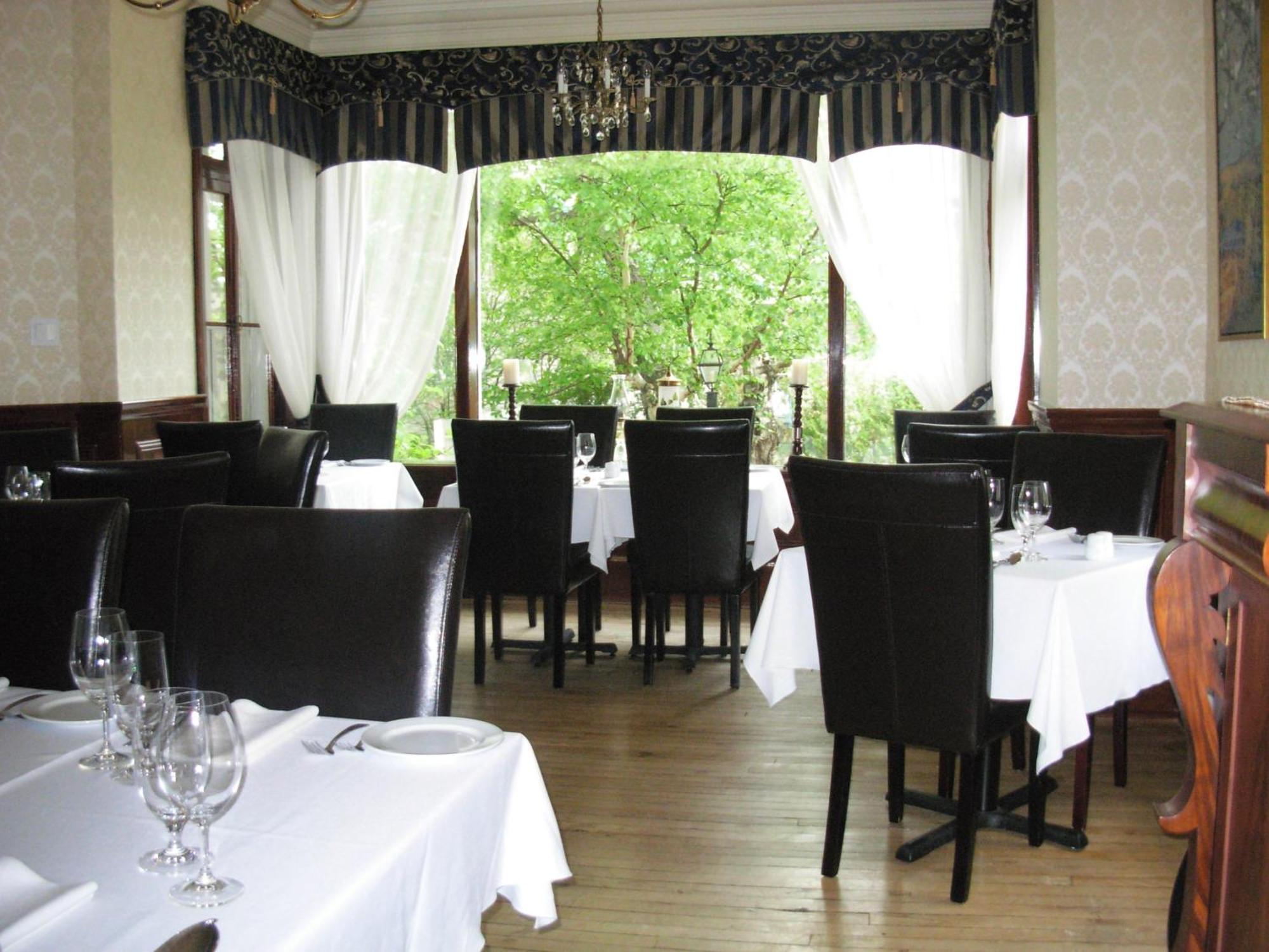 Chez Truchon Bistro-Auberge La Malbaie Eksteriør bilde