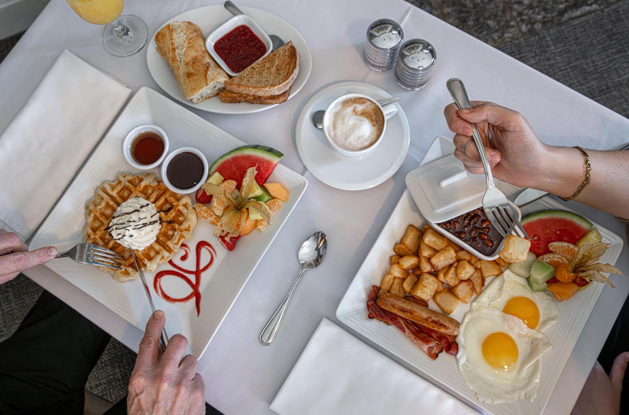 Chez Truchon Bistro-Auberge La Malbaie Eksteriør bilde