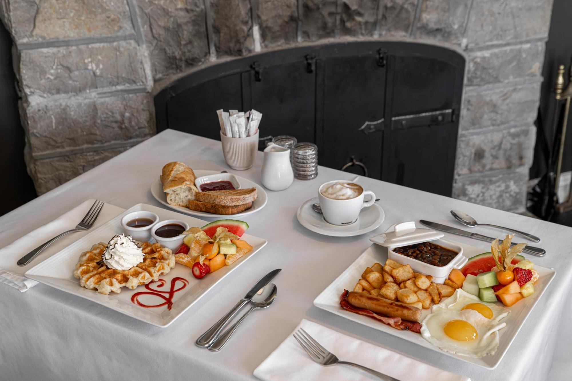 Chez Truchon Bistro-Auberge La Malbaie Eksteriør bilde